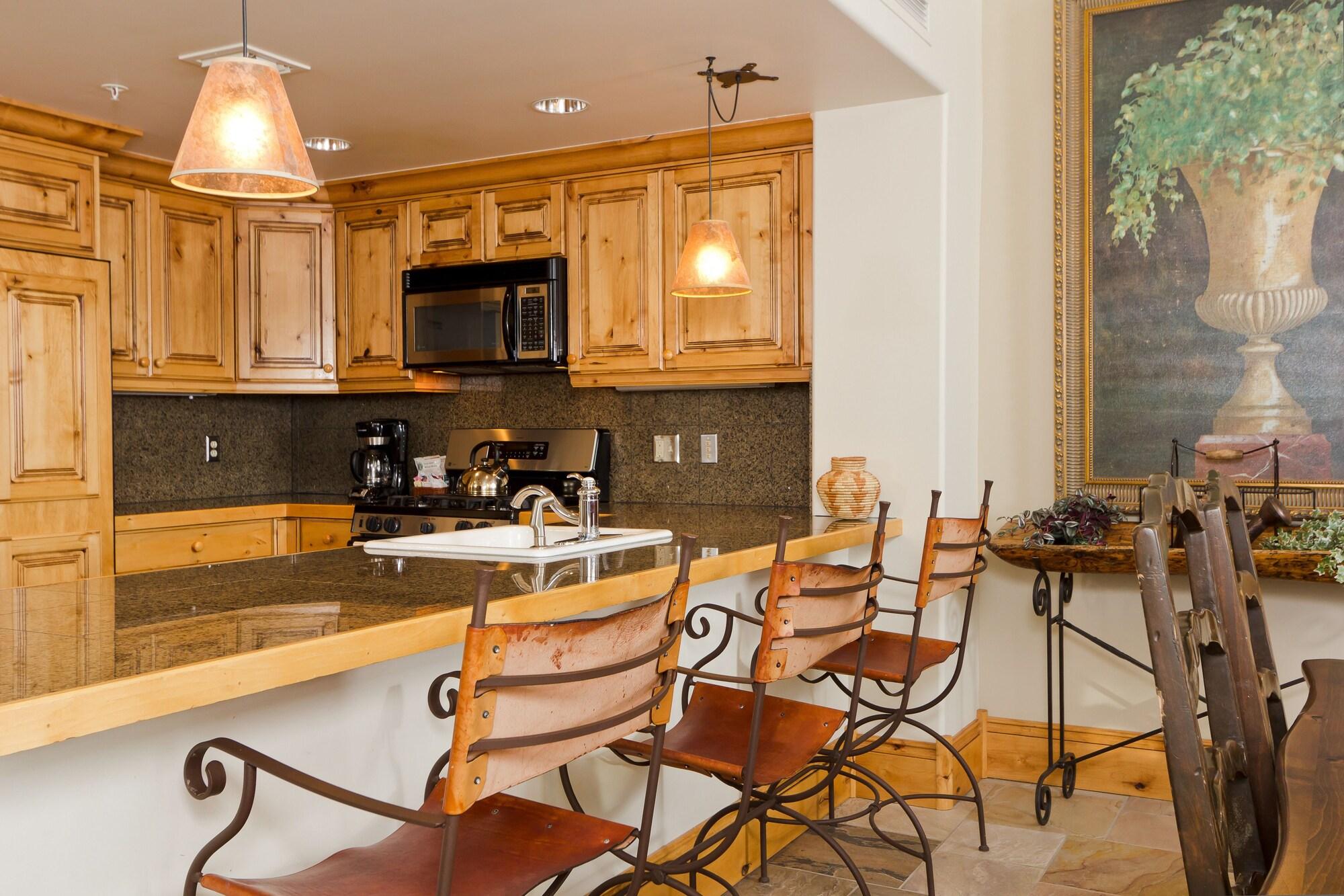 Lodges At Deer Valley Park City Exterior photo